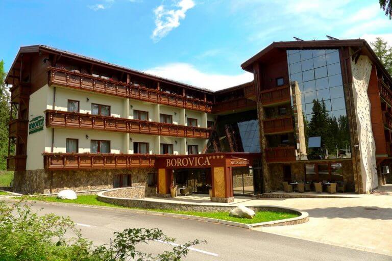 Hotel Borovica vo Vysokých Tatrách – budova s vypracovaným energetickým certifikátom